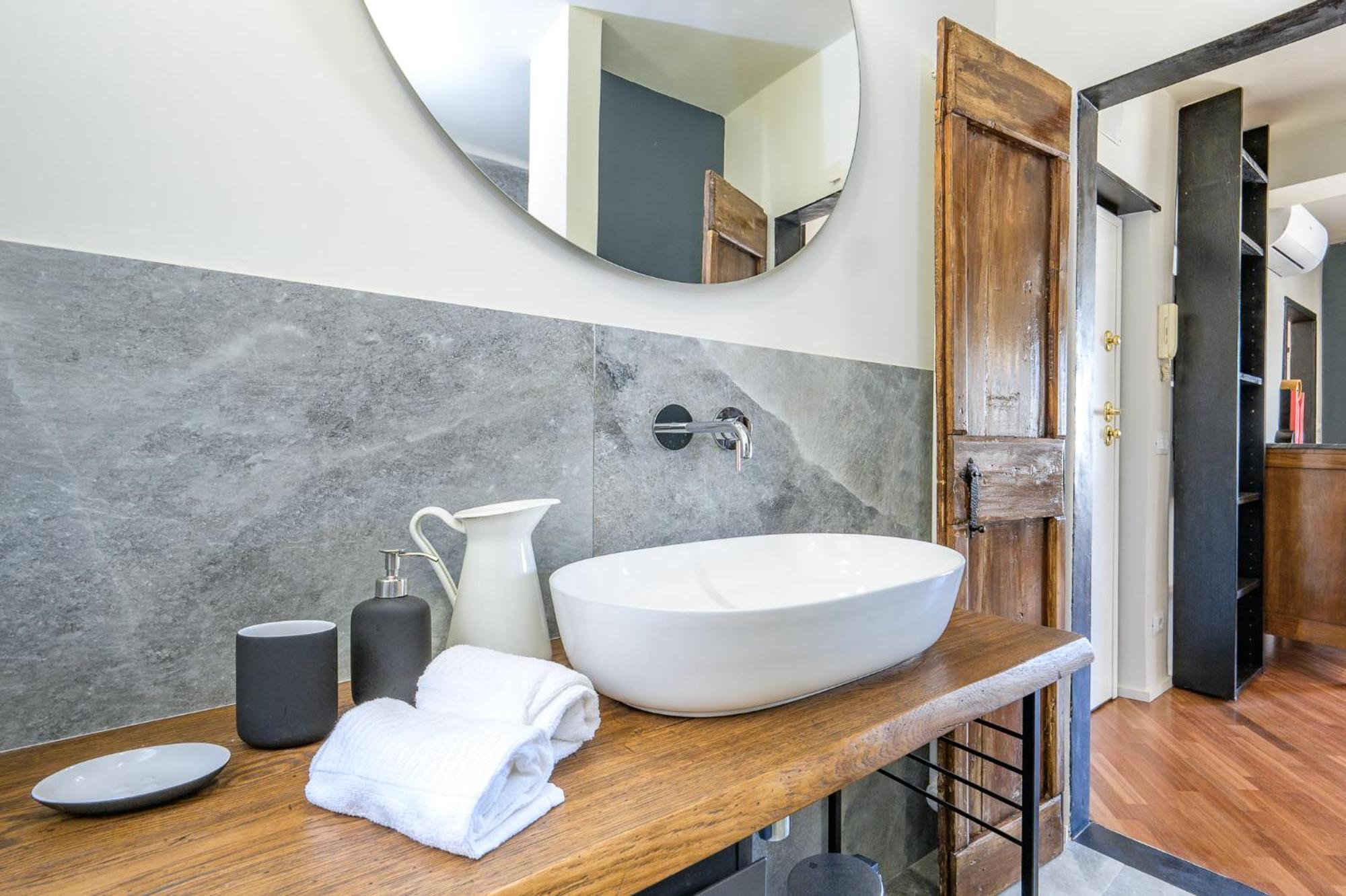 Dalle Torri Di Porta Soprana - Genovainrelax Exterior foto