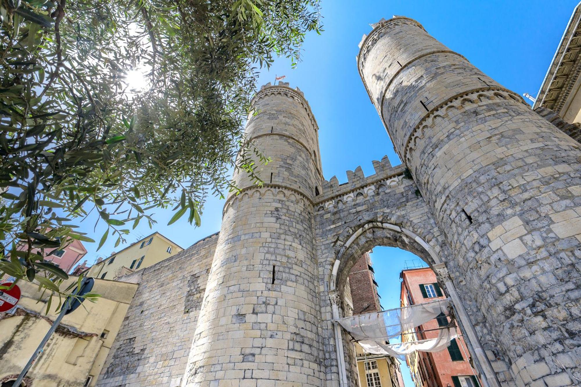 Dalle Torri Di Porta Soprana - Genovainrelax Exterior foto