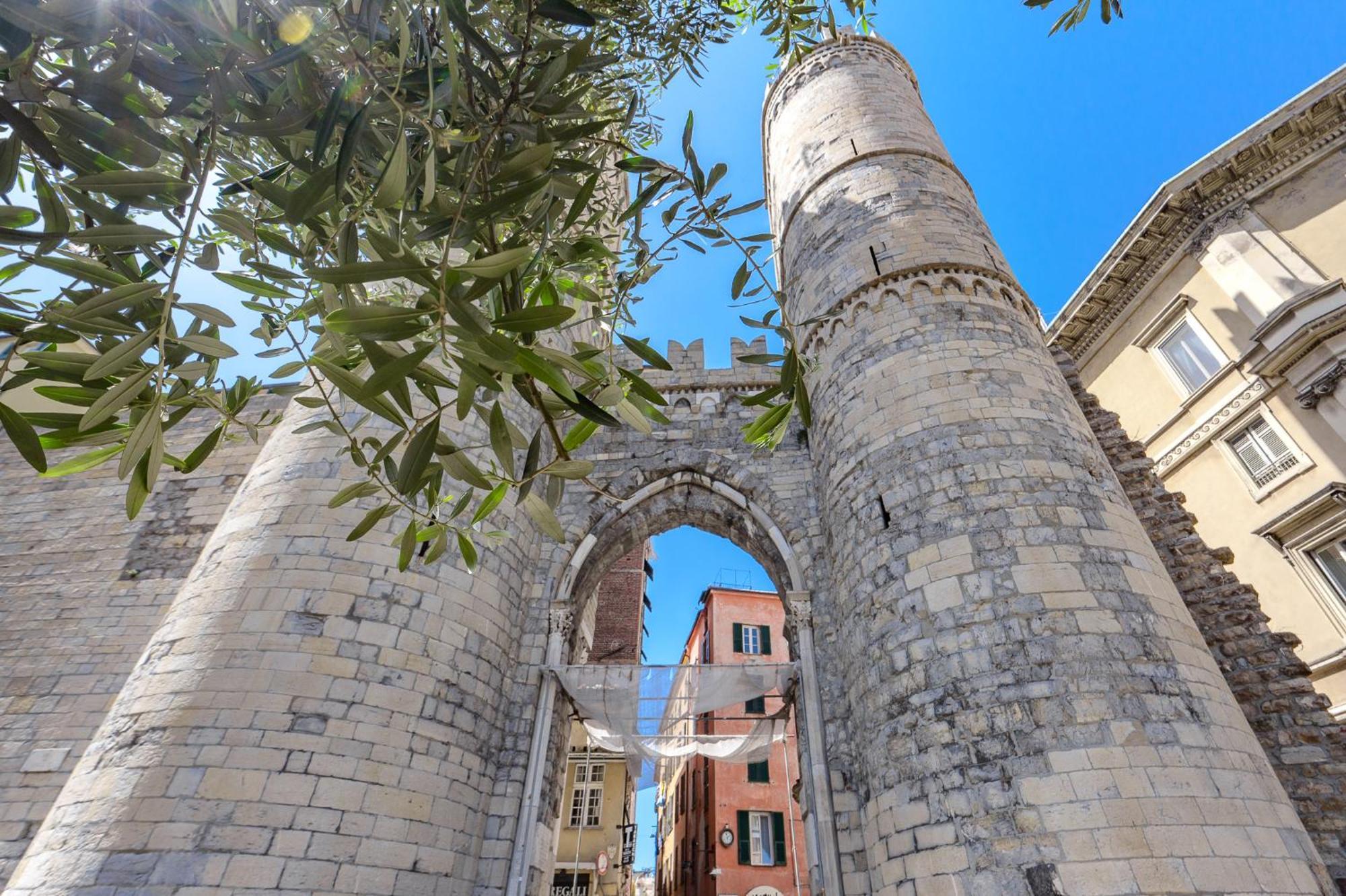 Dalle Torri Di Porta Soprana - Genovainrelax Exterior foto